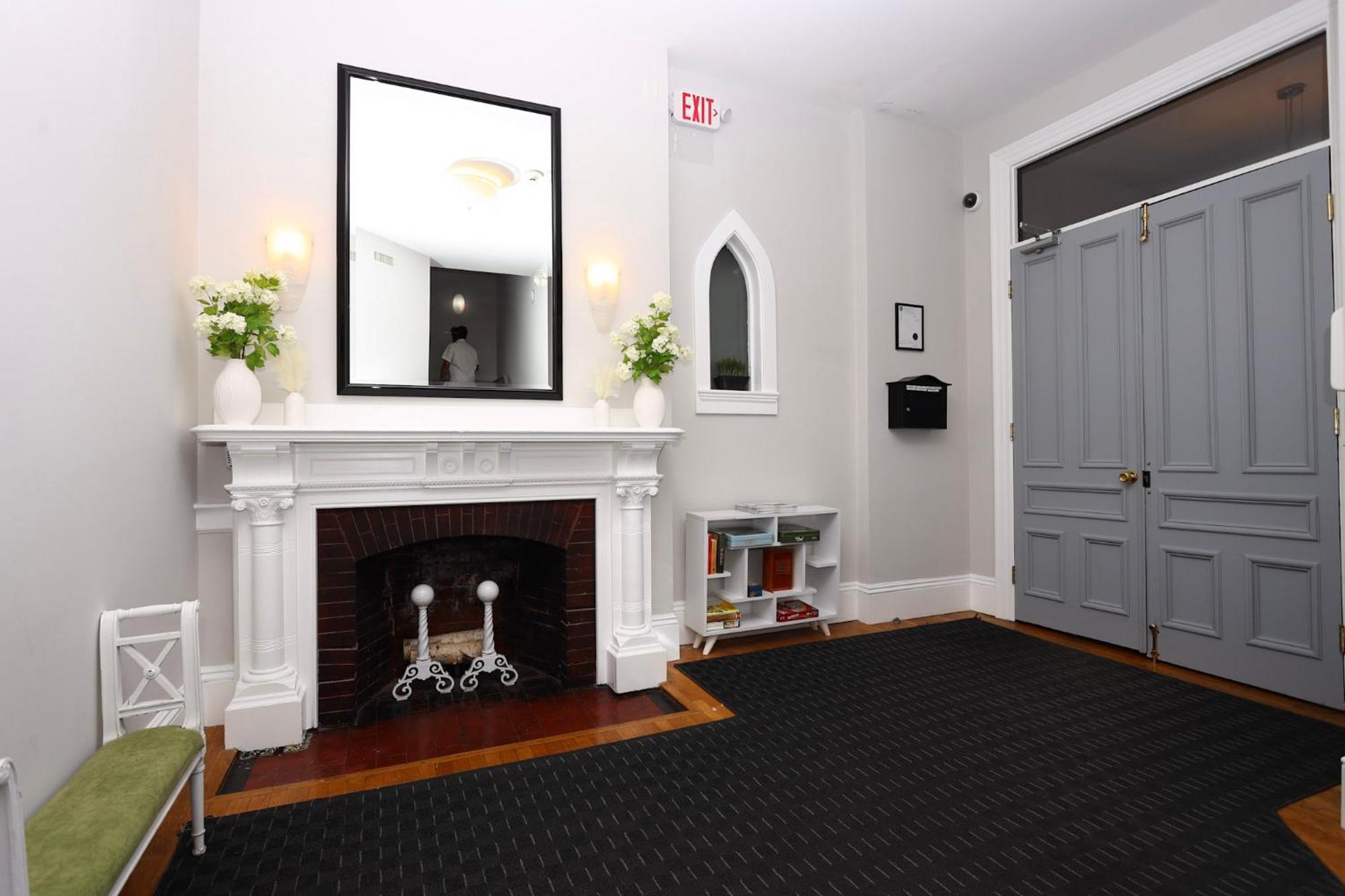 Cozy & Stylish Newbury Street Studio, #9 Boston Bagian luar foto